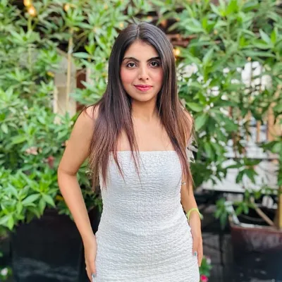 Mihika | Social Media Expert, Lifestyle & UGC Content Creator profile