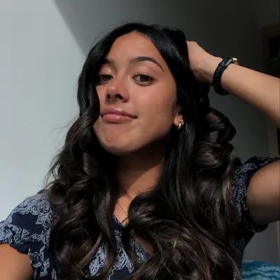 mikaela 🪸❤️🔥 profile