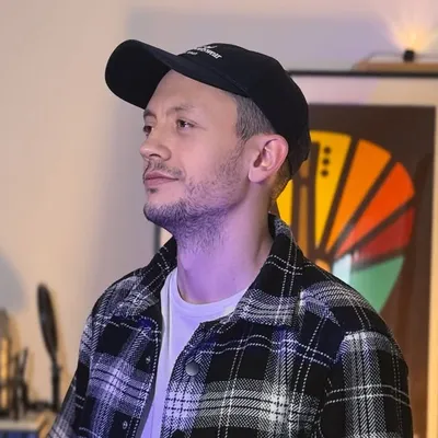 Mika Novo profile
