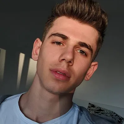 MICHAEL TREUMANN profile