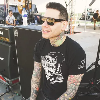 Mike Herrera profile