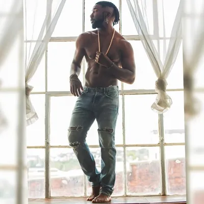 Mikelyrik profile