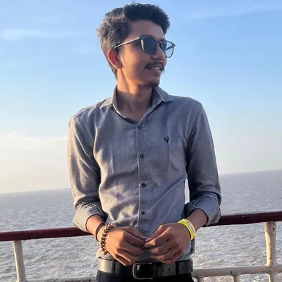 MIL🕷️N PANDAV profile