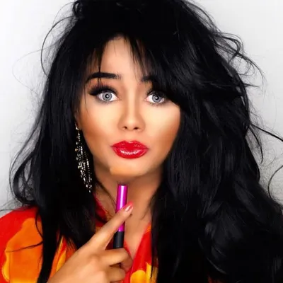 ❤️MILA SABATH Makeup/Hairstyle profile