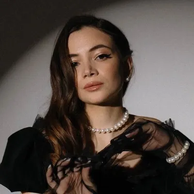 Milana | lifestyle influencer profile