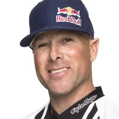 Miles Daisher profile