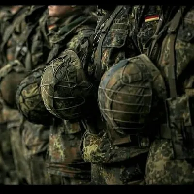 Militär und mehr profile