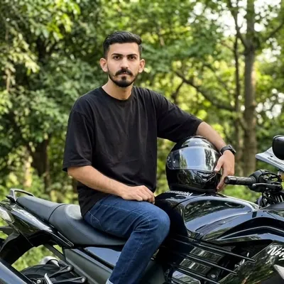 Yash Jha profile