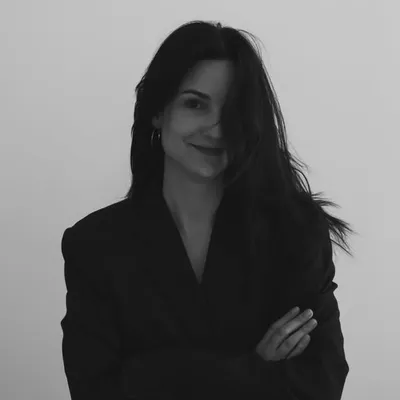 Dr. Sara Kuburic profile