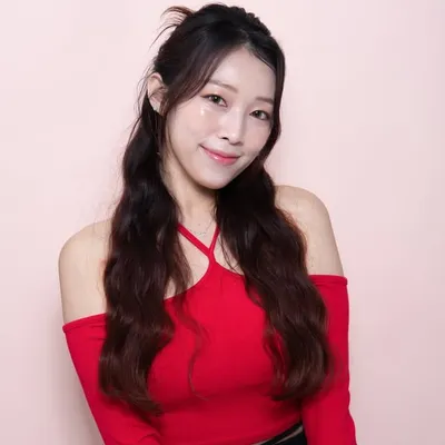 軟Q女孩-可恩 Kinney🔍FB profile