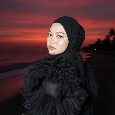 Mimie_Zizzan🖤👄 profile