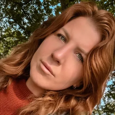 Mimi Mihalek profile
