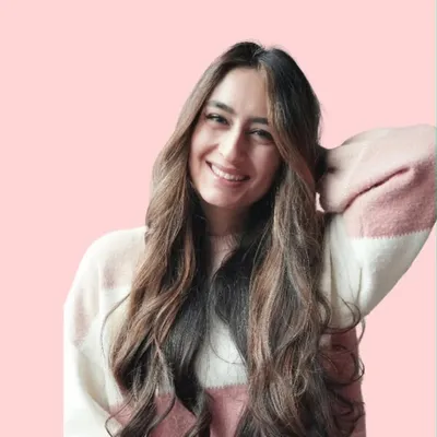 Mina Einifar | Life in Vancouver profile