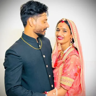 मीनाक्षी शेखावत❤️ profile
