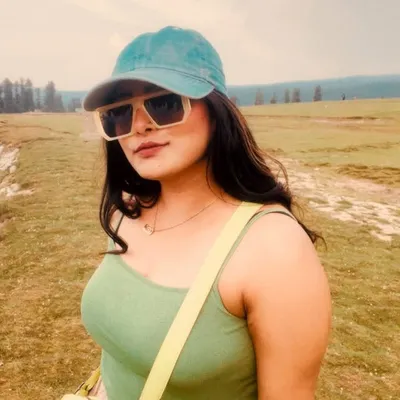 Minakshi Jaiswal profile