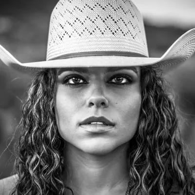 Mina López profile