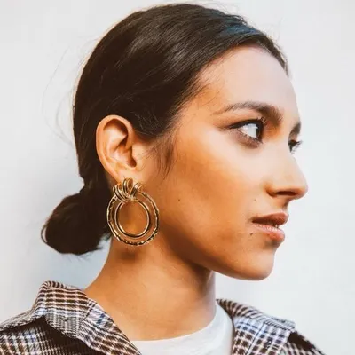 Mina Soundiram profile