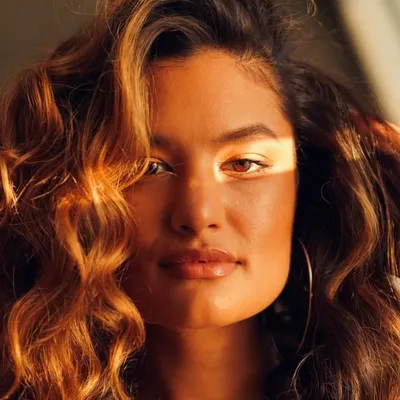 Mina Tobias profile