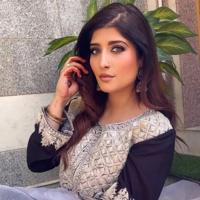 Minaz Bhat profile