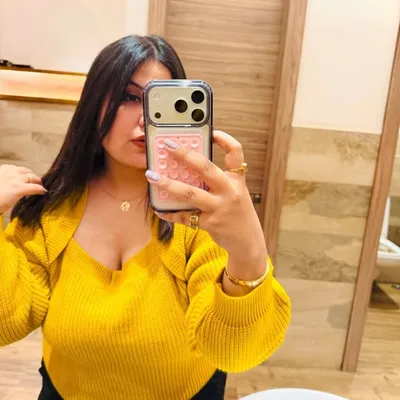 Eesha Minocha (ਈਸ਼ਾ)