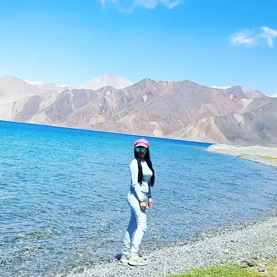 Minty Desai profile