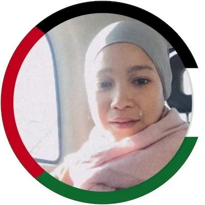 Mira Zulkifli profile