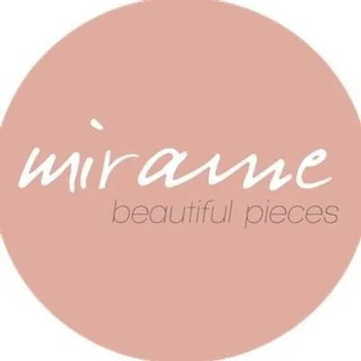 Miriam Yoga-Equipment profile