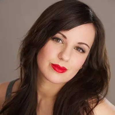 Miranda Raven profile