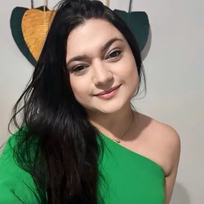 Mirelle Martins profile