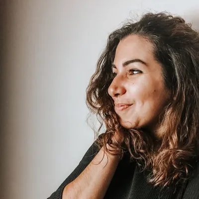Miriam Rosario Dean profile