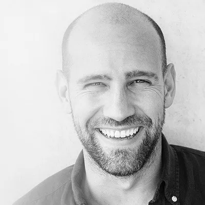 Gonzalo Miró profile