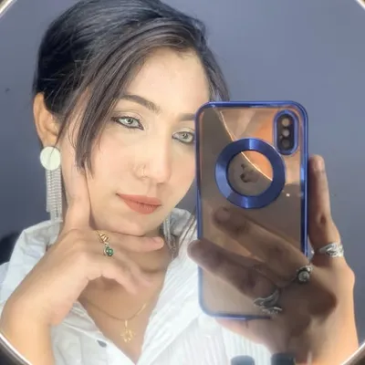 ❤️Misbah makeovers mehandi 💄 profile