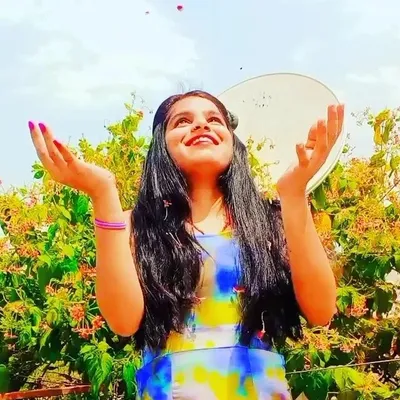 prachi Dwivedi ๐ต profile