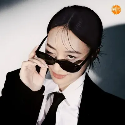 JEANNIE profile