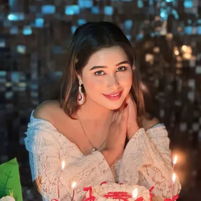 Misslilpuff ๐ฎ๐ณ๐ง๐งฟ | ๐ Dubai โ๏ธ๐Kolkata profile