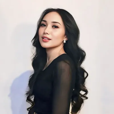 Putri Wulandari profile