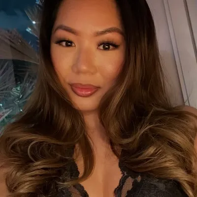 Miss Rhonda profile