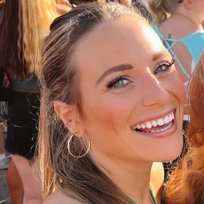 Miss T profile