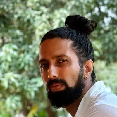 Mithun Purandare profile
