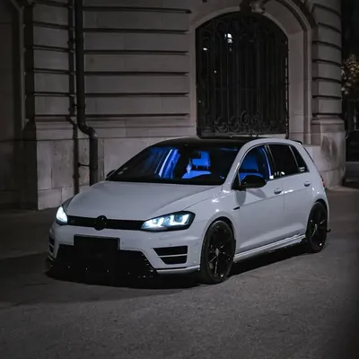 VW GOLF MK7 R profile