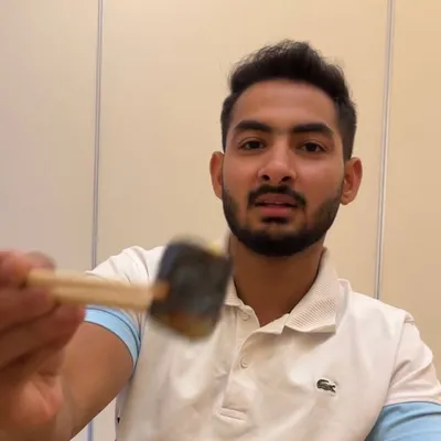 Maayank bhadoouria profile