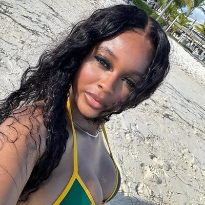 MAKAYLA JANAÈ profile