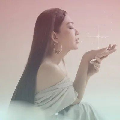 Kiki Siantar Huillet profile