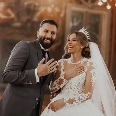 โ Mohamed โ Veronika