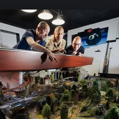 PMR - Pool Model Railroad profile