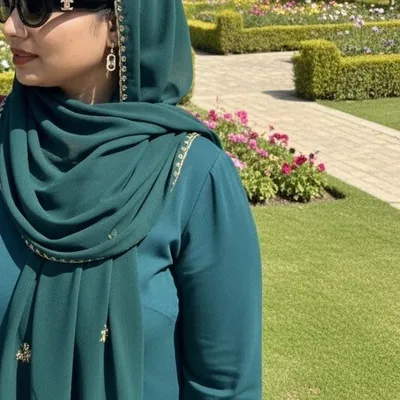 Modest Mommy (UGC) profile
