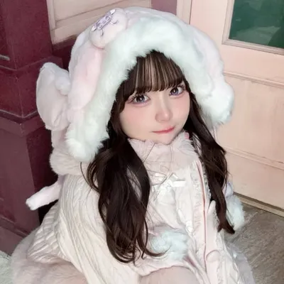 石田萌依 profile