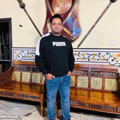 mohd zaki qureshi profile