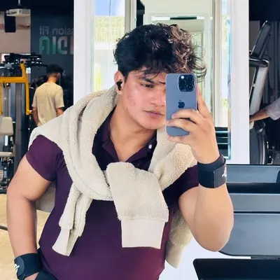 Mohit Somwanshi profile