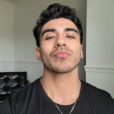 Moises Avalos profile